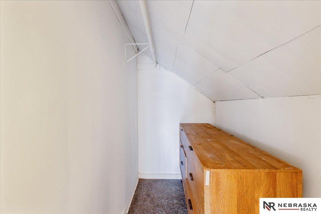 3735 N 43rd Street, Omaha, NE 68111