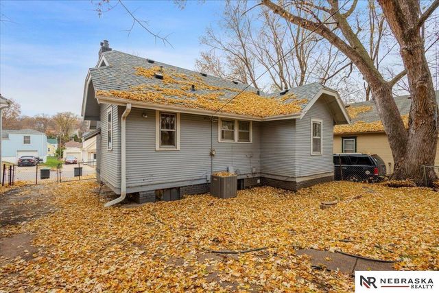 3735 N 43rd Street, Omaha, NE 68111