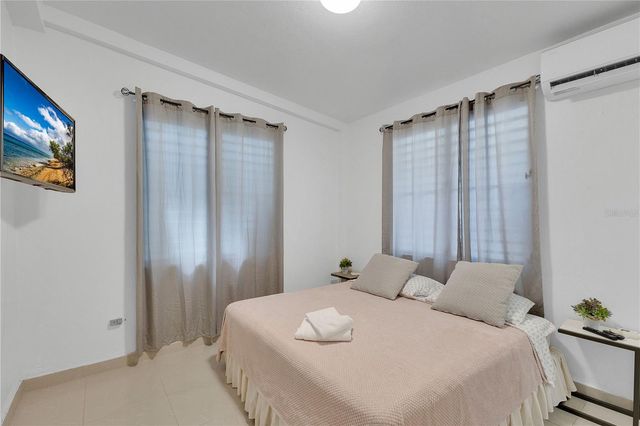 DEL VALLE ST. 413 MAGDALENA, Santurce, PR 00915