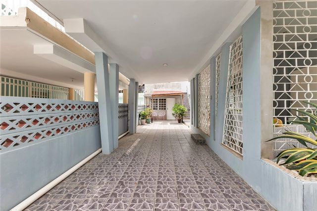 DEL VALLE ST. 413 MAGDALENA, Santurce, PR 00915