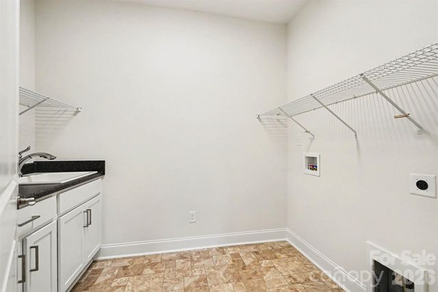 1119 Millview Lane, Matthews, NC 28104