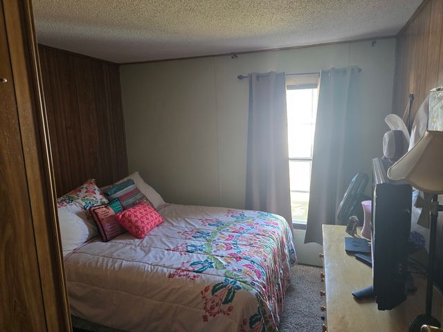 20 Cedar Lane, Sandwich, IL 60548