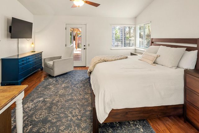 8272 Woodlake Hills Dr, Orangevale, CA 95662