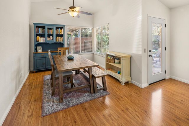 8272 Woodlake Hills Dr, Orangevale, CA 95662