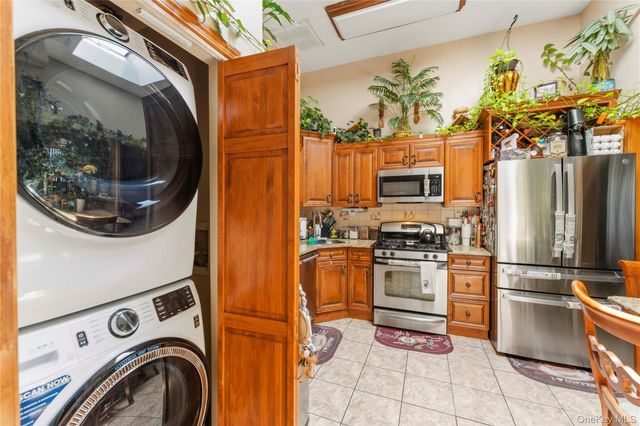 1556 Longfellow Avenue, Bronx, NY 10460
