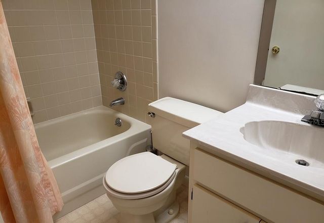 46 HEMBURY LANE 46, Palm Coast, FL 32137