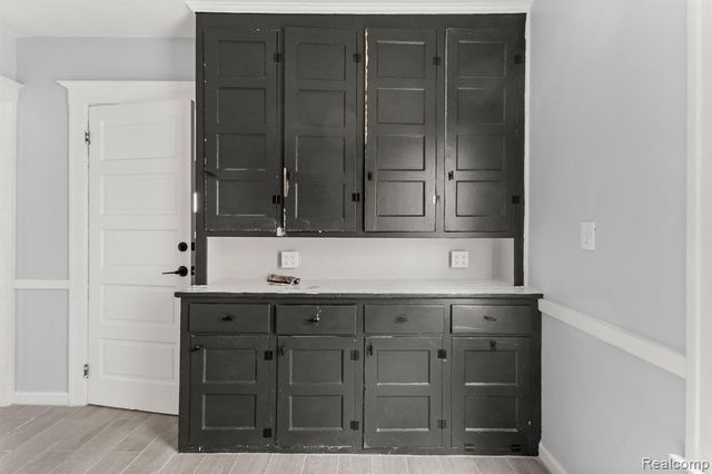 4357 W Philadelphia Street, Detroit, MI 48204