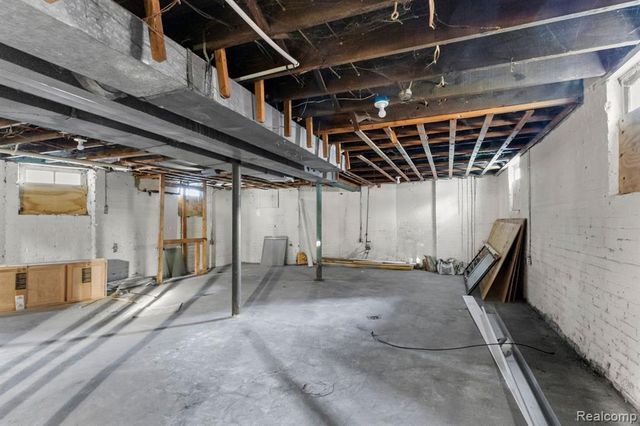 4357 W Philadelphia Street, Detroit, MI 48204