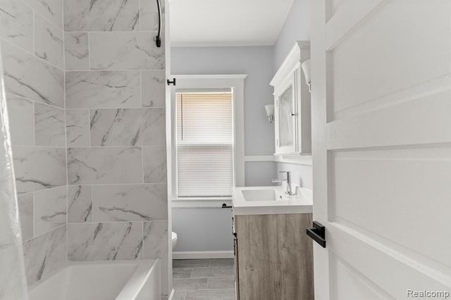 4357 W Philadelphia Street, Detroit, MI 48204