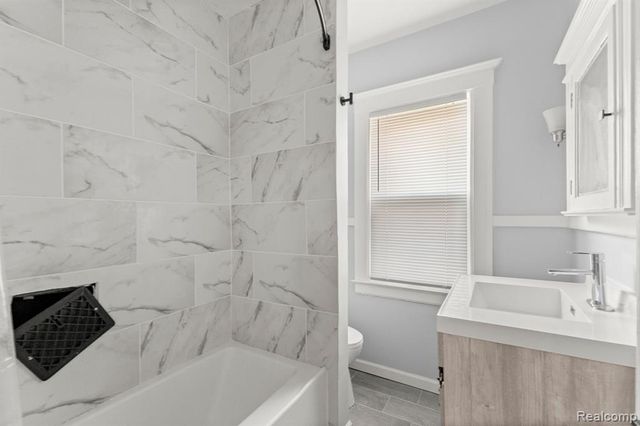 4357 W Philadelphia Street, Detroit, MI 48204