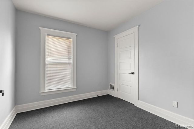 4357 W Philadelphia Street, Detroit, MI 48204