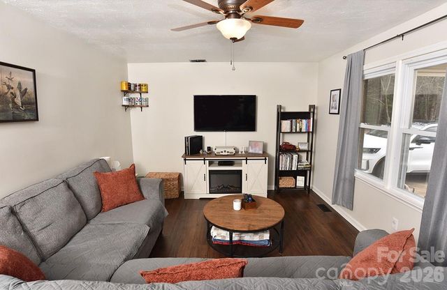 470 Nestlewood Lane, Salisbury, NC 28144