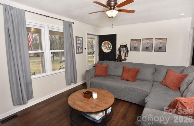 470 Nestlewood Lane, Salisbury, NC 28144