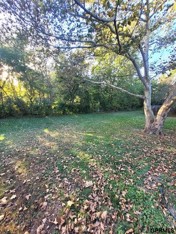 624 S 8th St #2 Street, Plattsmouth, NE 68048