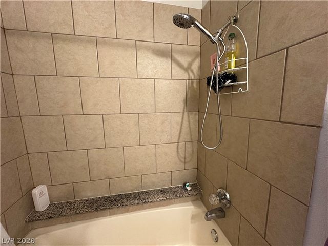 4300 North Lamont Street 282, Las Vegas, NV 89115