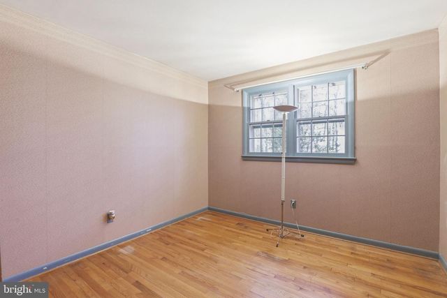 7220 BROOKCREST PL, Annandale, VA 22003