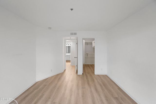 5805 Oak Bend Lane 208, Oak Park, CA 91377