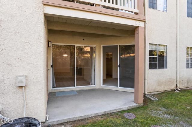 5805 Oak Bend Lane 208, Oak Park, CA 91377