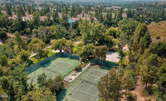 5805 Oak Bend Lane 208, Oak Park, CA 91377