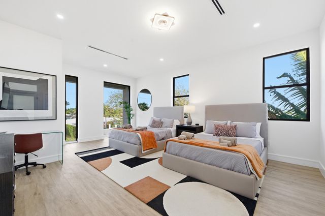 1308 Avocado Isle, Fort Lauderdale, FL 33315