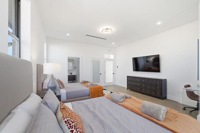 1308 Avocado Isle, Fort Lauderdale, FL 33315