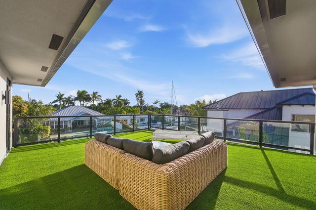 1308 Avocado Isle, Fort Lauderdale, FL 33315