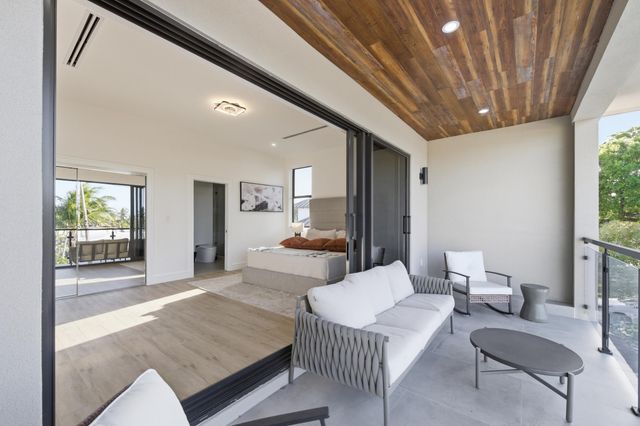 1308 Avocado Isle, Fort Lauderdale, FL 33315