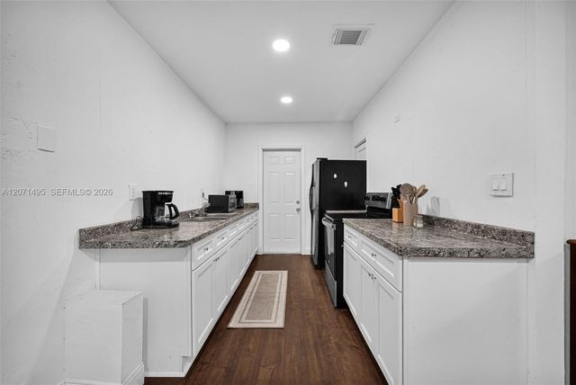 370 NE 87th Street, El Portal, FL 33138