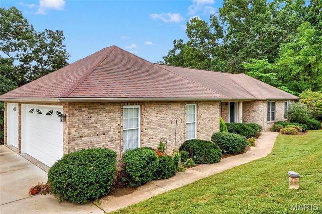 74 Forest Hills Drive, Washington, MO 63090