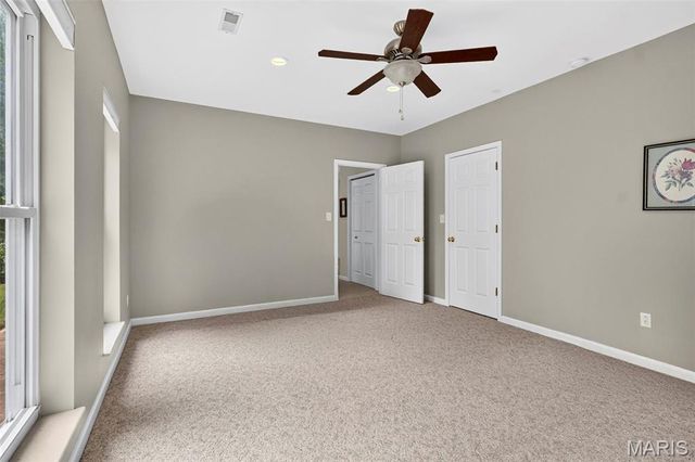 74 Forest Hills Drive, Washington, MO 63090