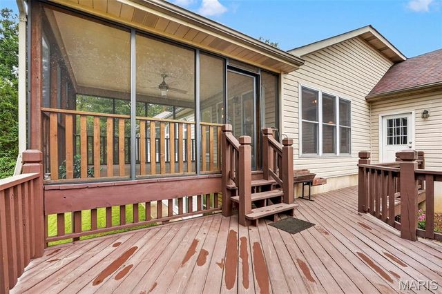 74 Forest Hills Drive, Washington, MO 63090