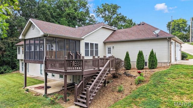 74 Forest Hills Drive, Washington, MO 63090