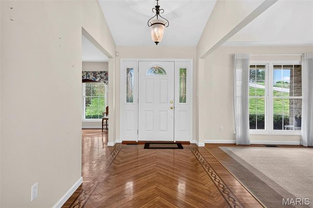 74 Forest Hills Drive, Washington, MO 63090