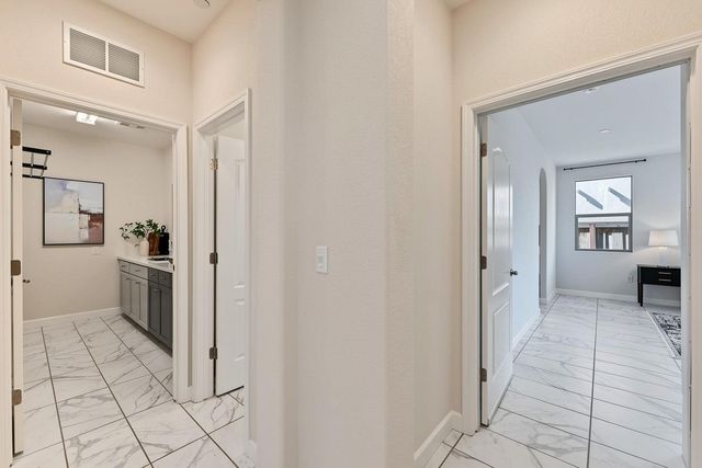 1434 Riva Trigoso Dr, Manteca, CA 95337