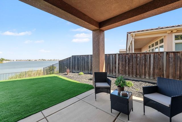 1434 Riva Trigoso Dr, Manteca, CA 95337