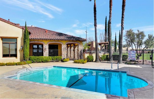 1434 Riva Trigoso Dr, Manteca, CA 95337