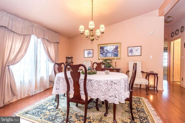 18 WILLIAMS WAY, Sellersville, PA 18960