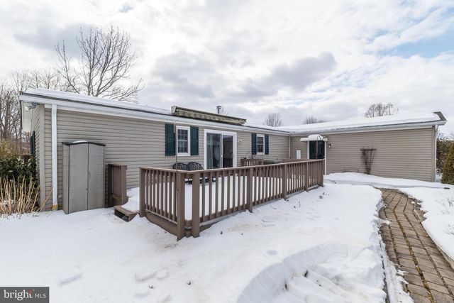 18 WILLIAMS WAY, Sellersville, PA 18960