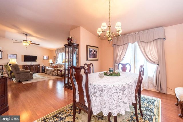 18 WILLIAMS WAY, Sellersville, PA 18960