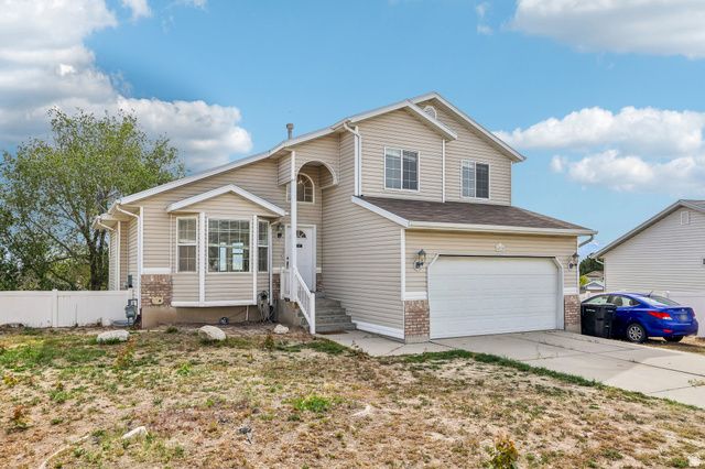 6719 S MOUNTAIN AURA DR, West Jordan, UT 84081