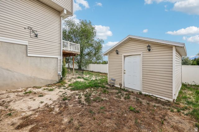 6719 S MOUNTAIN AURA DR, West Jordan, UT 84081