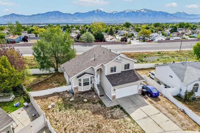 6719 S MOUNTAIN AURA DR, West Jordan, UT 84081