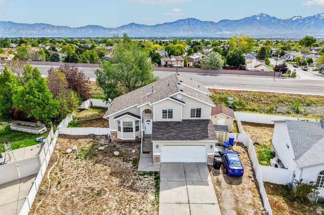 6719 S MOUNTAIN AURA DR, West Jordan, UT 84081