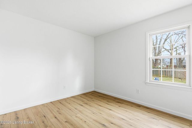 3417 Lafollette Dr, Jeffersontown, KY 40299