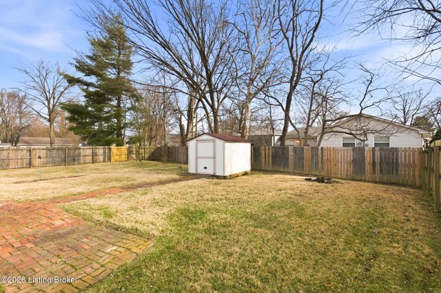 3417 Lafollette Dr, Jeffersontown, KY 40299