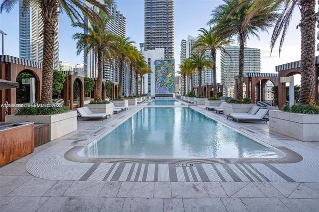 801 S Miami Ave 2006, Miami, FL 33130