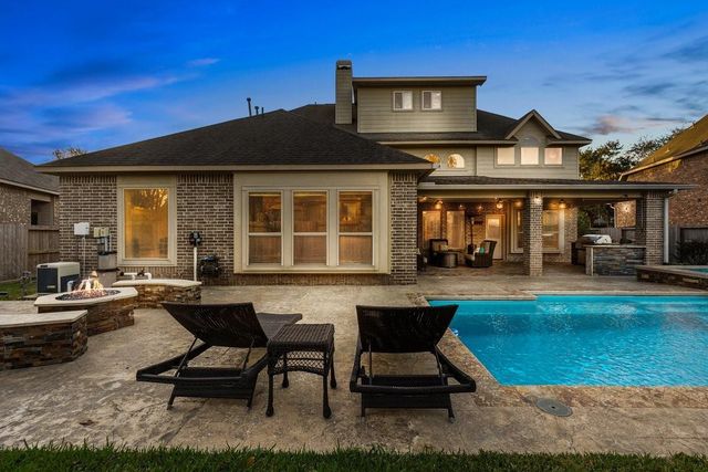 1358 Porta Rosa Lane, League City, TX 77573