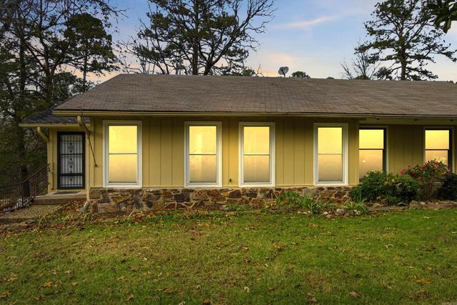 32 Destino Way, Hot Springs Village, AR 71909