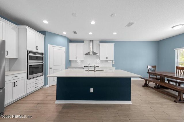 200 STARNBERG Court, St. Augustine, FL 32095