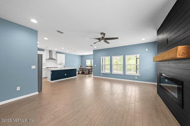 200 STARNBERG Court, St. Augustine, FL 32095